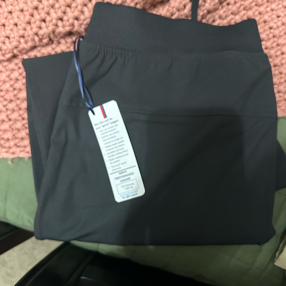 NWT Rhoback Joggers- Black- Men’s XL
